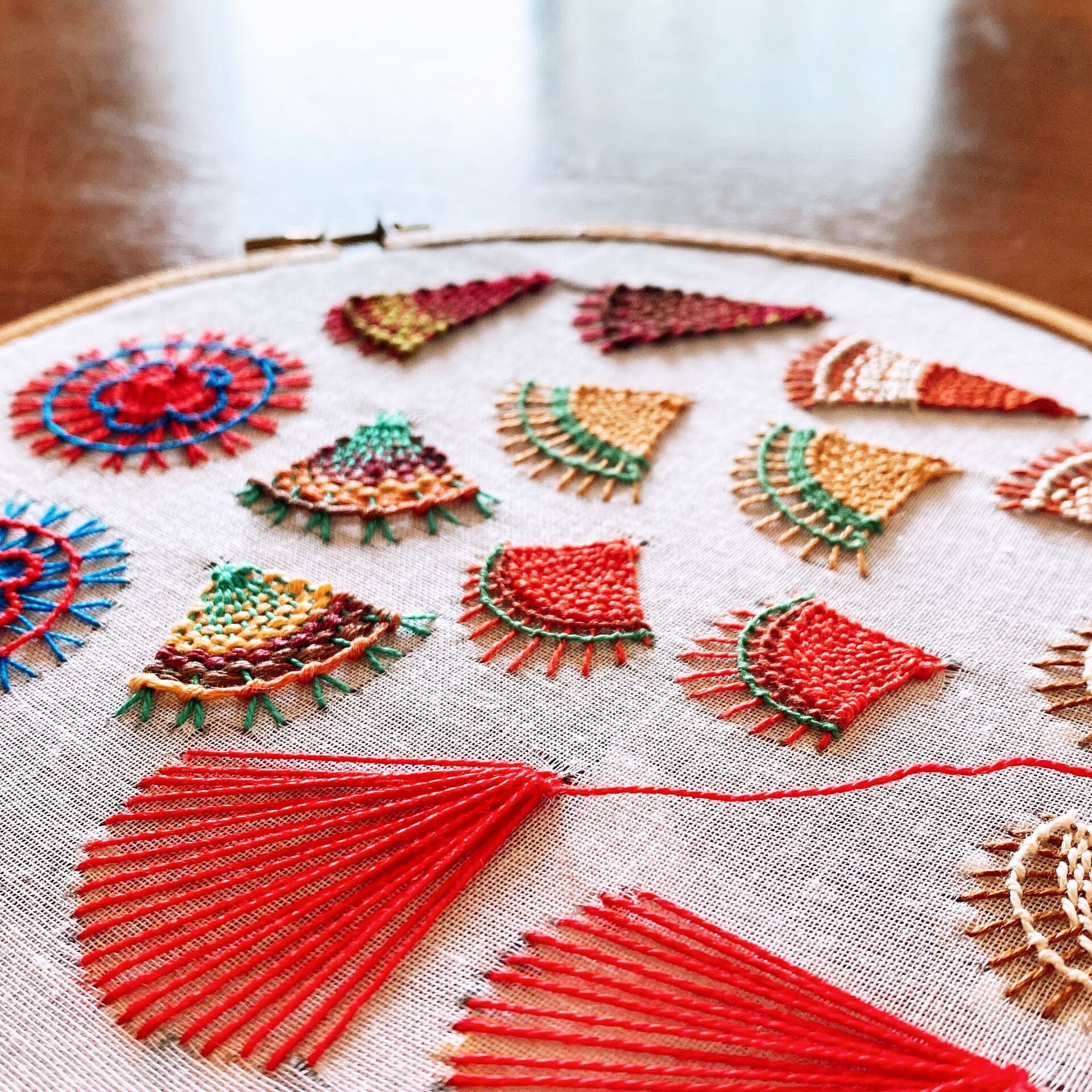 カラフル手作りアクセサリーの写真2枚目