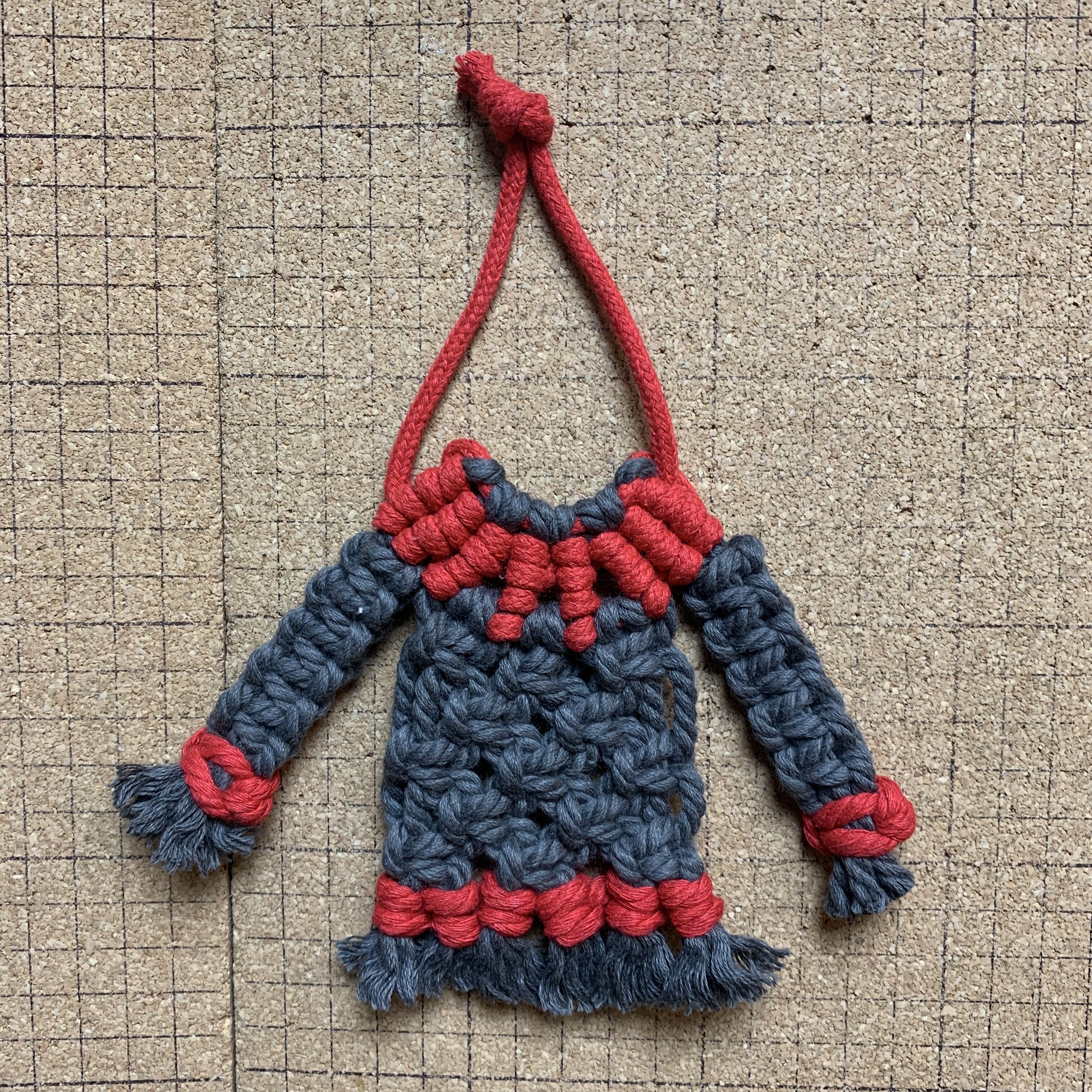 マクラメ編み　クリスマス　ガーランドの写真3枚目