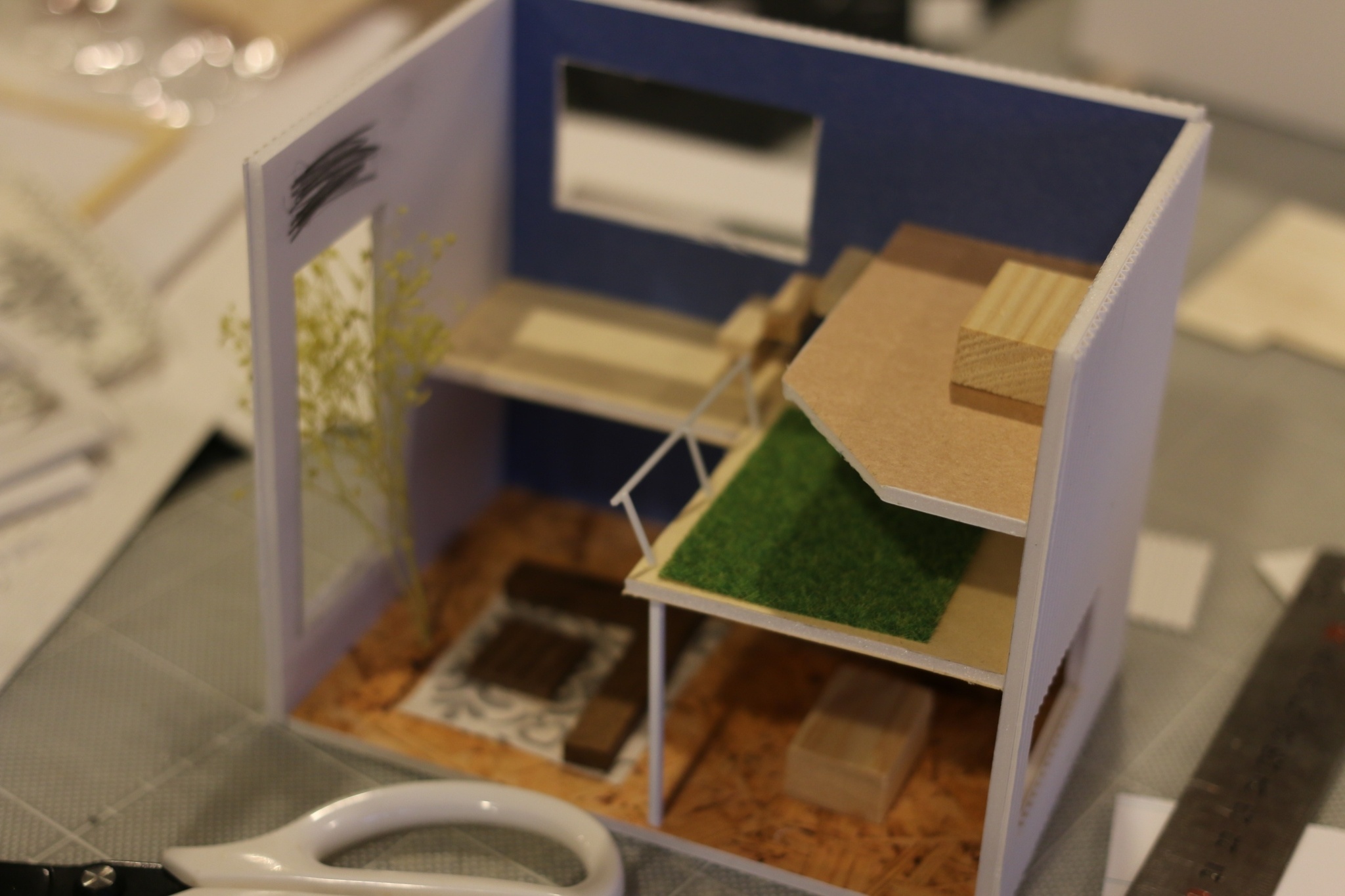 【募集終了】ミニチュアの家の模型と都市を作る体験学習型ワークショップのWS写真1枚目