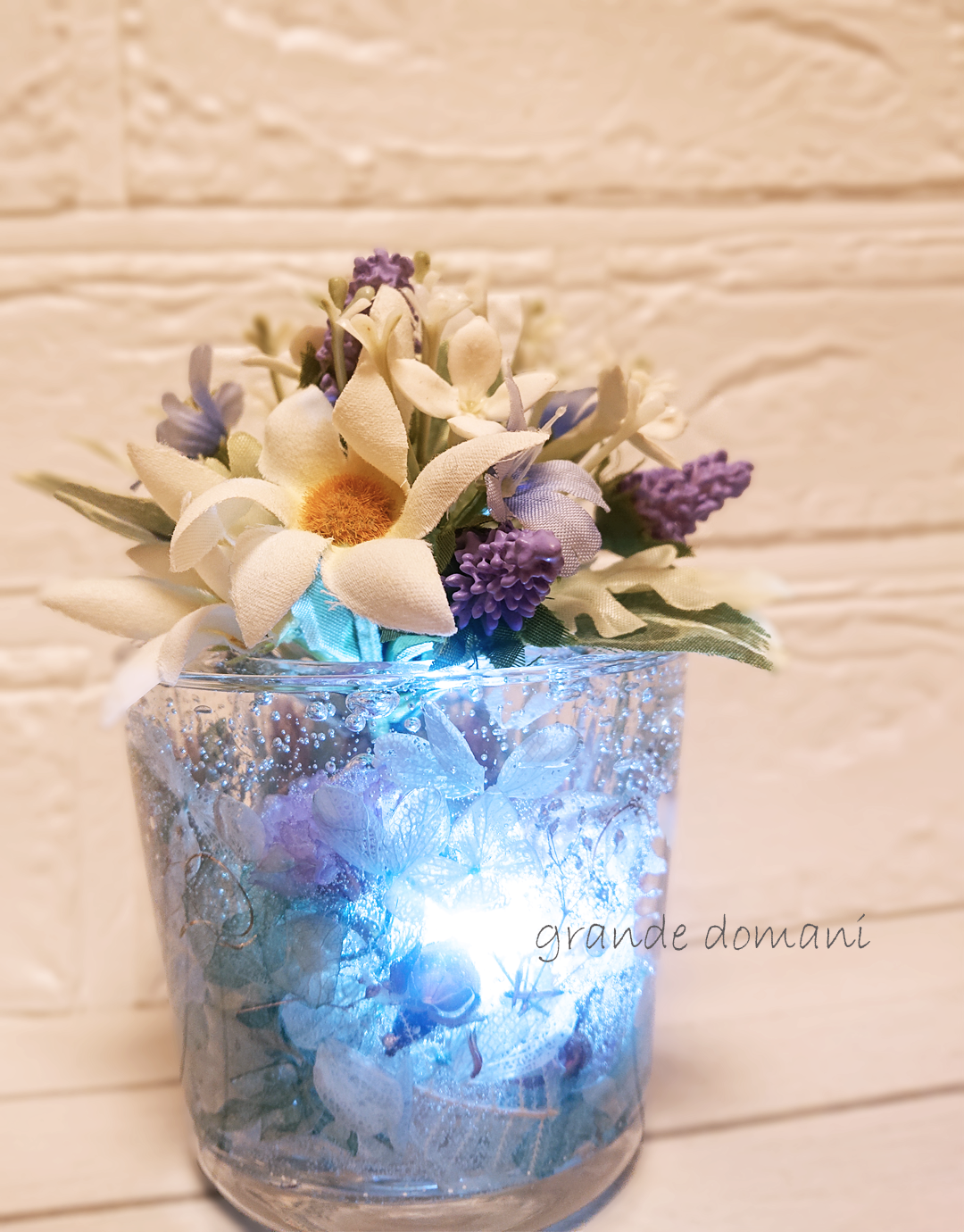 透明感とお花に癒される「フラワージェルグラス」づくりの写真2枚目