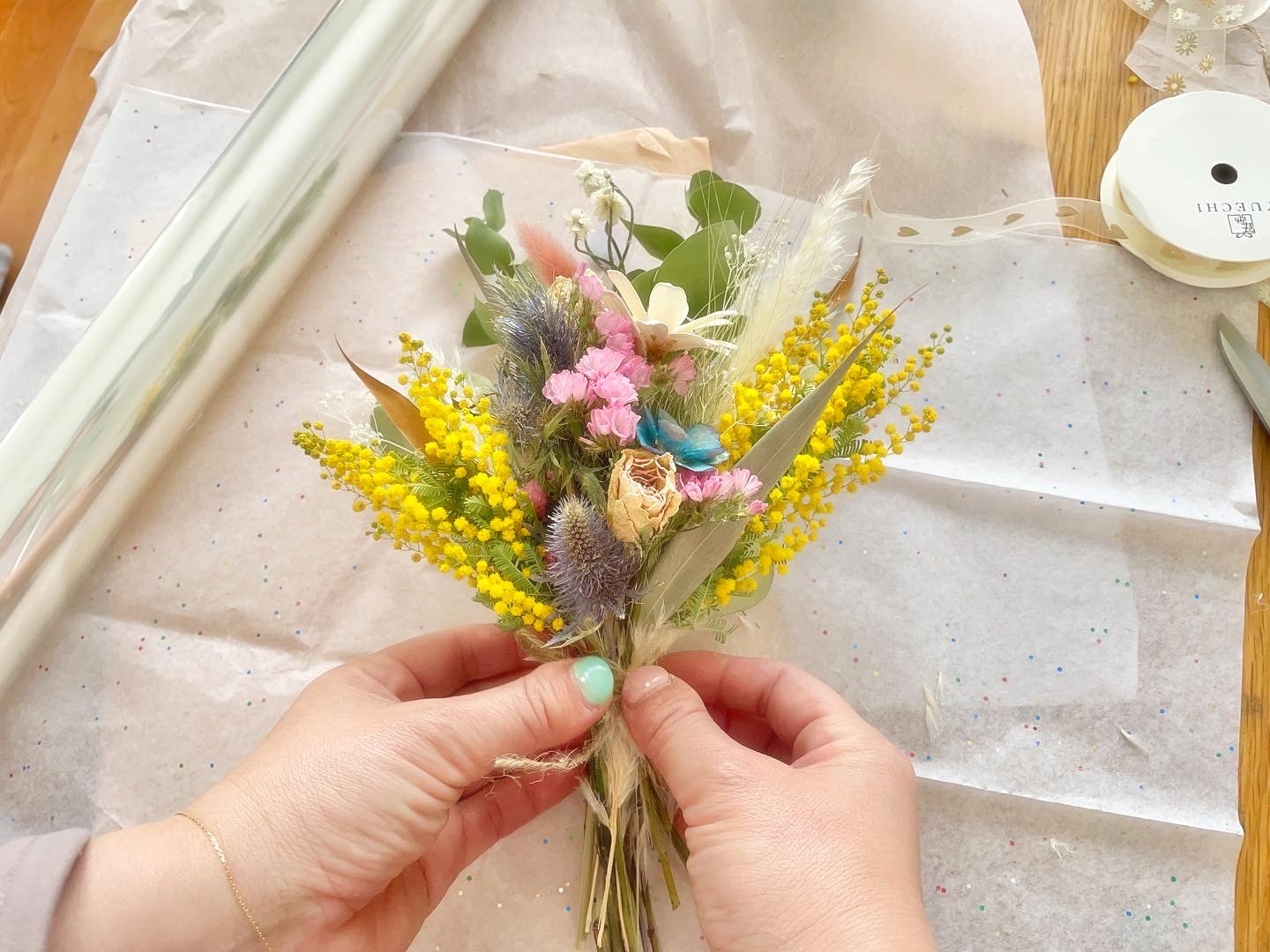 ミモザと春の草花を楽しむワークショップの写真2枚目