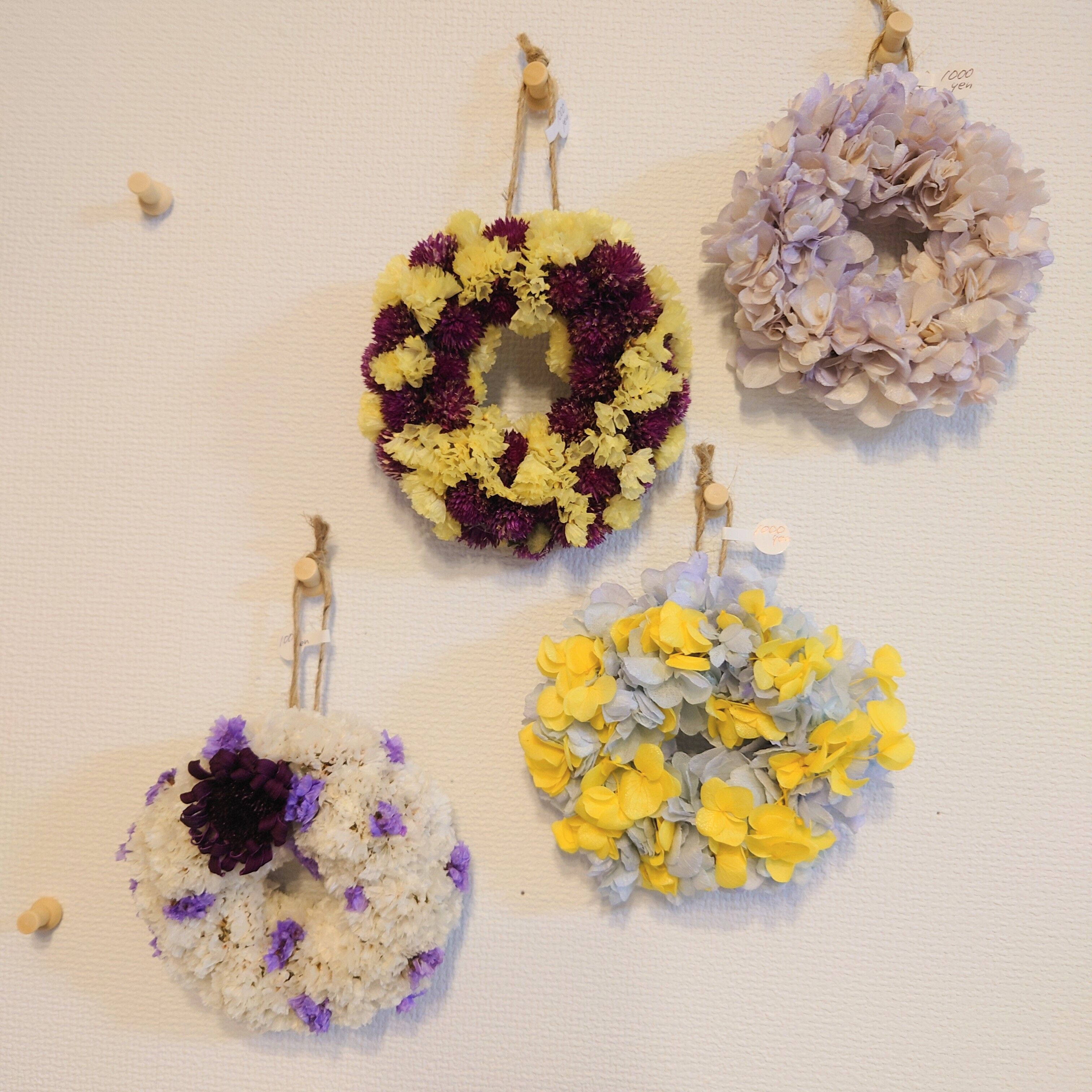 スターチスのもこもこリース作りの写真4枚目