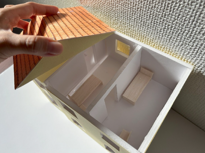 ゴッホの「黄色い家」の 建築模型を作ろう！の写真2枚目