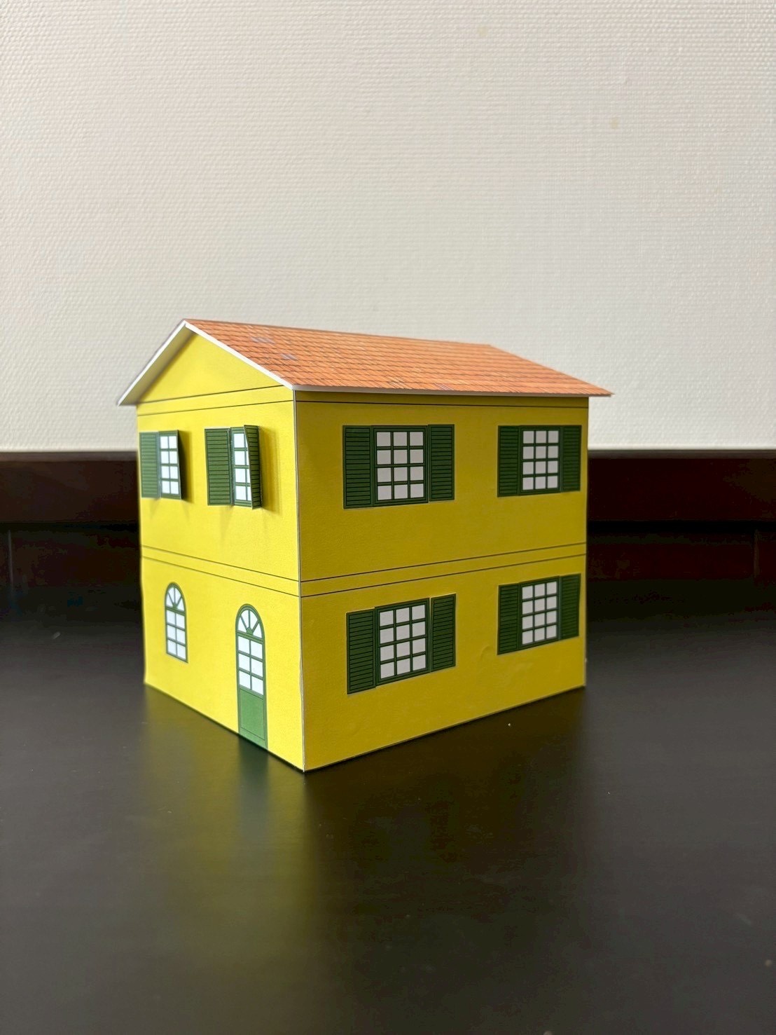 ゴッホの「黄色い家」の 建築模型を作ろう！の写真1枚目