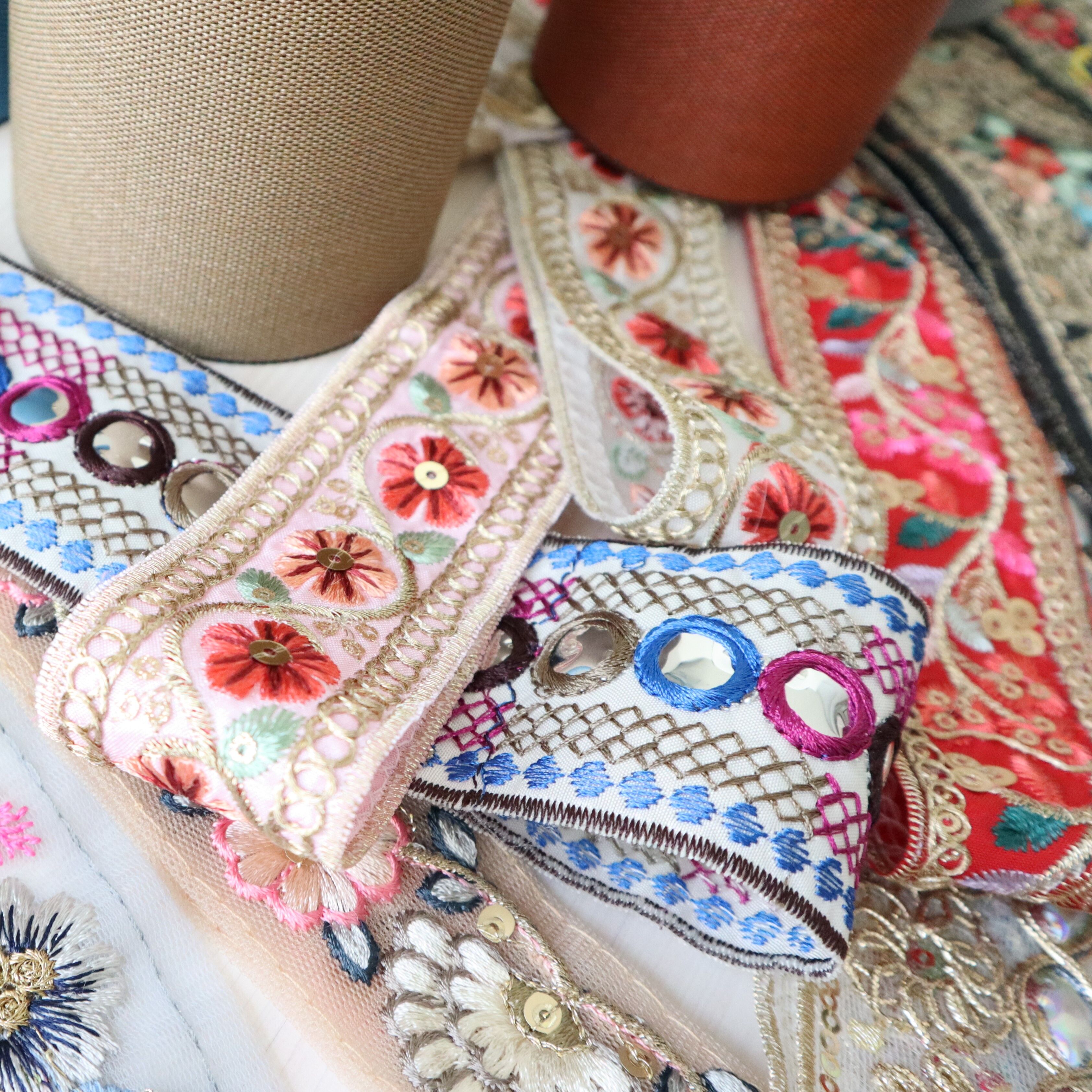 畳のヘリ＋インド刺繡リボンでつくるバッグ 1day ワークショップの写真4枚目