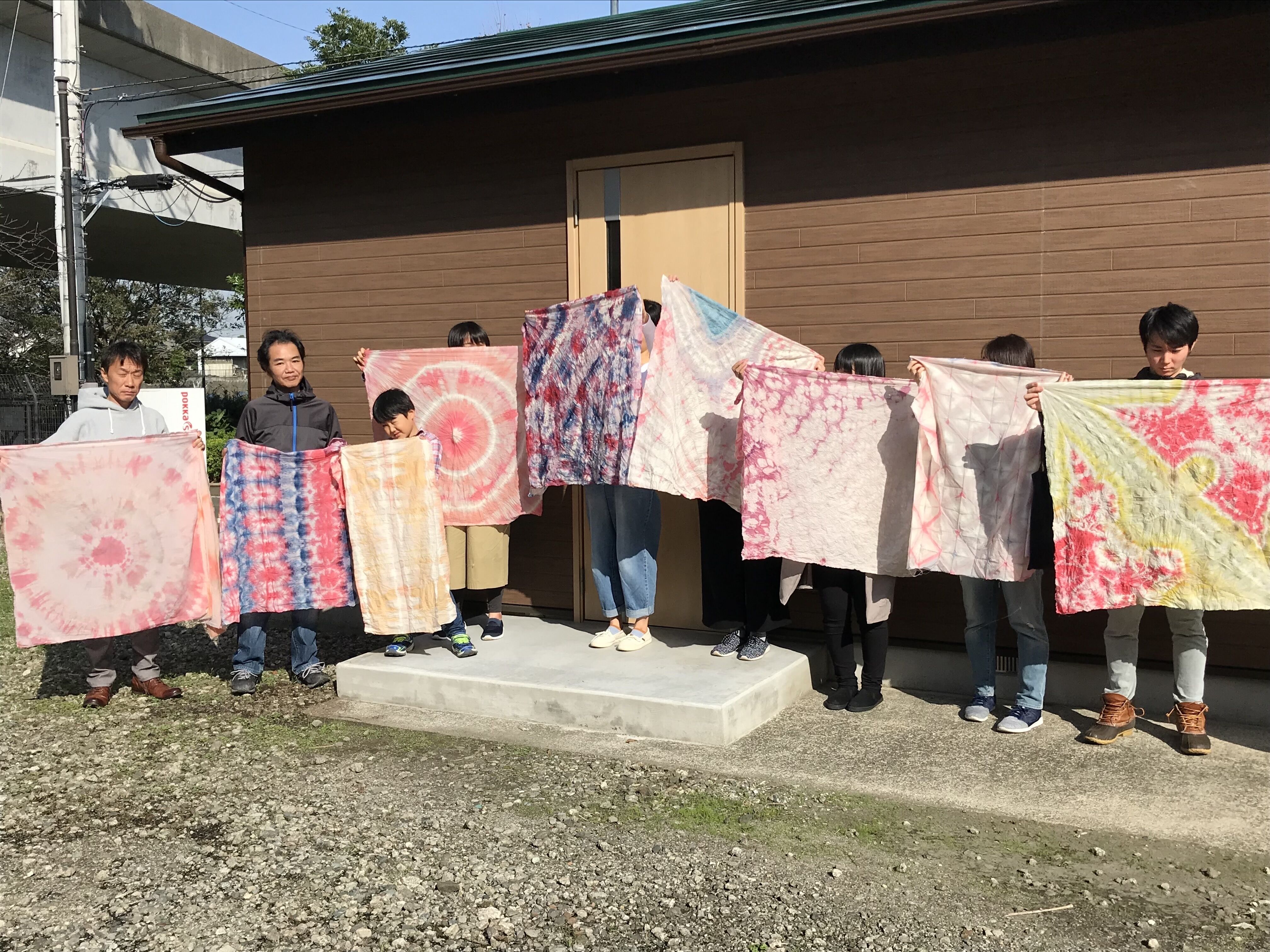 あなたのTシャツを染織で生まれ変わらせよう！スカーフも染めれます！の写真4枚目