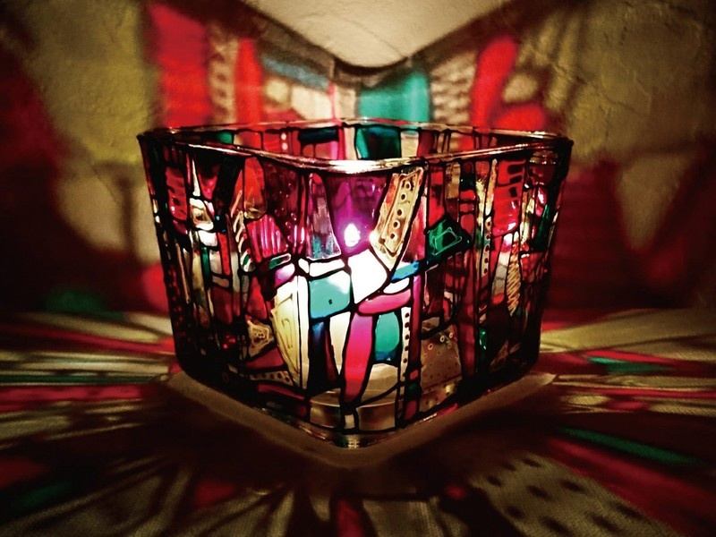 〜クリスマスを彩る〜煌めくガラスのキャンドルホルダー作りの写真1枚目