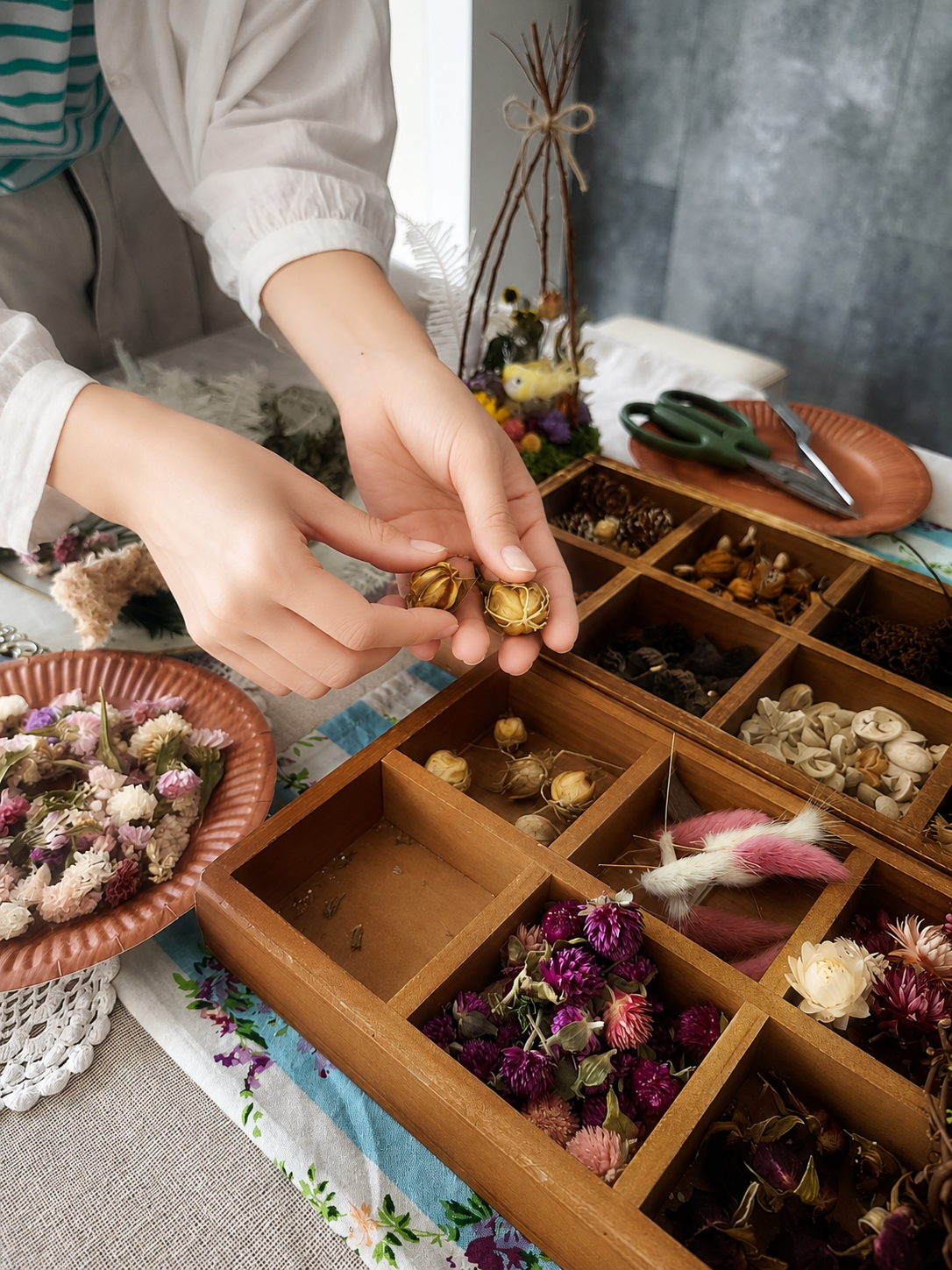 プリンタートレイの植物標本アレンジ(花リセット教室）の写真3枚目