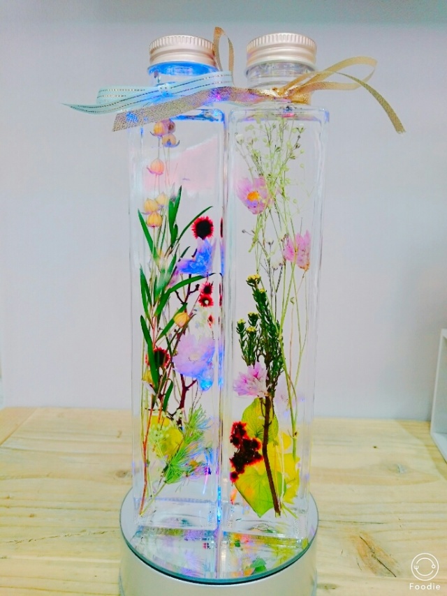 今大流行！選べる花材植物の美しい色彩と光を閉じ込めガラスの中の世界ハーバリウム　の写真3枚目