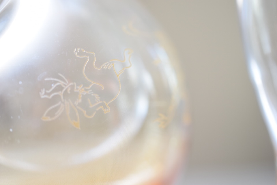 ガラスで作るポーセラーツレッスン〈冷酒カラフェ&ぐい呑み〉の写真2枚目