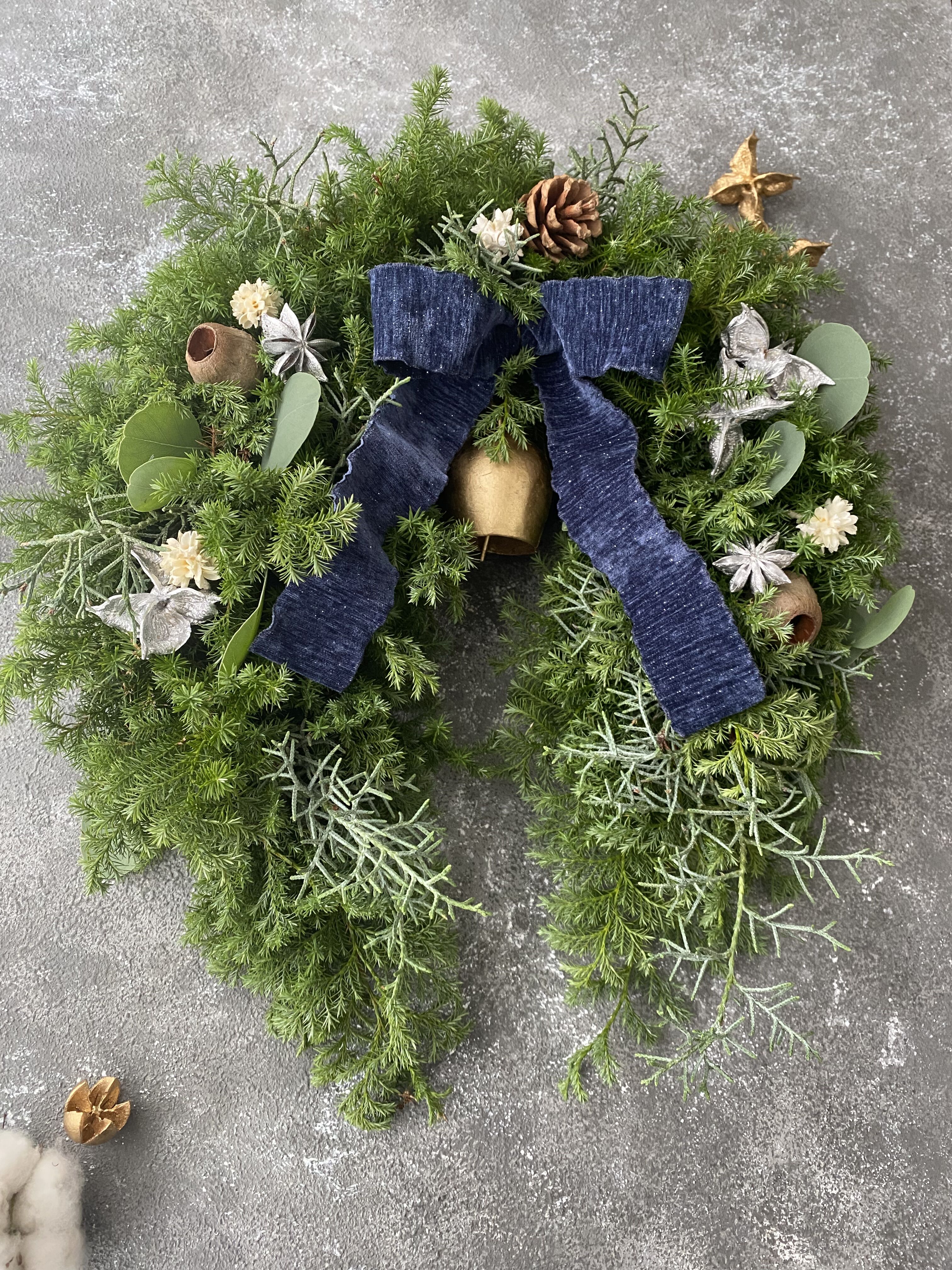 幸運のモチーフ馬蹄型クリスマスリース2025の写真4枚目