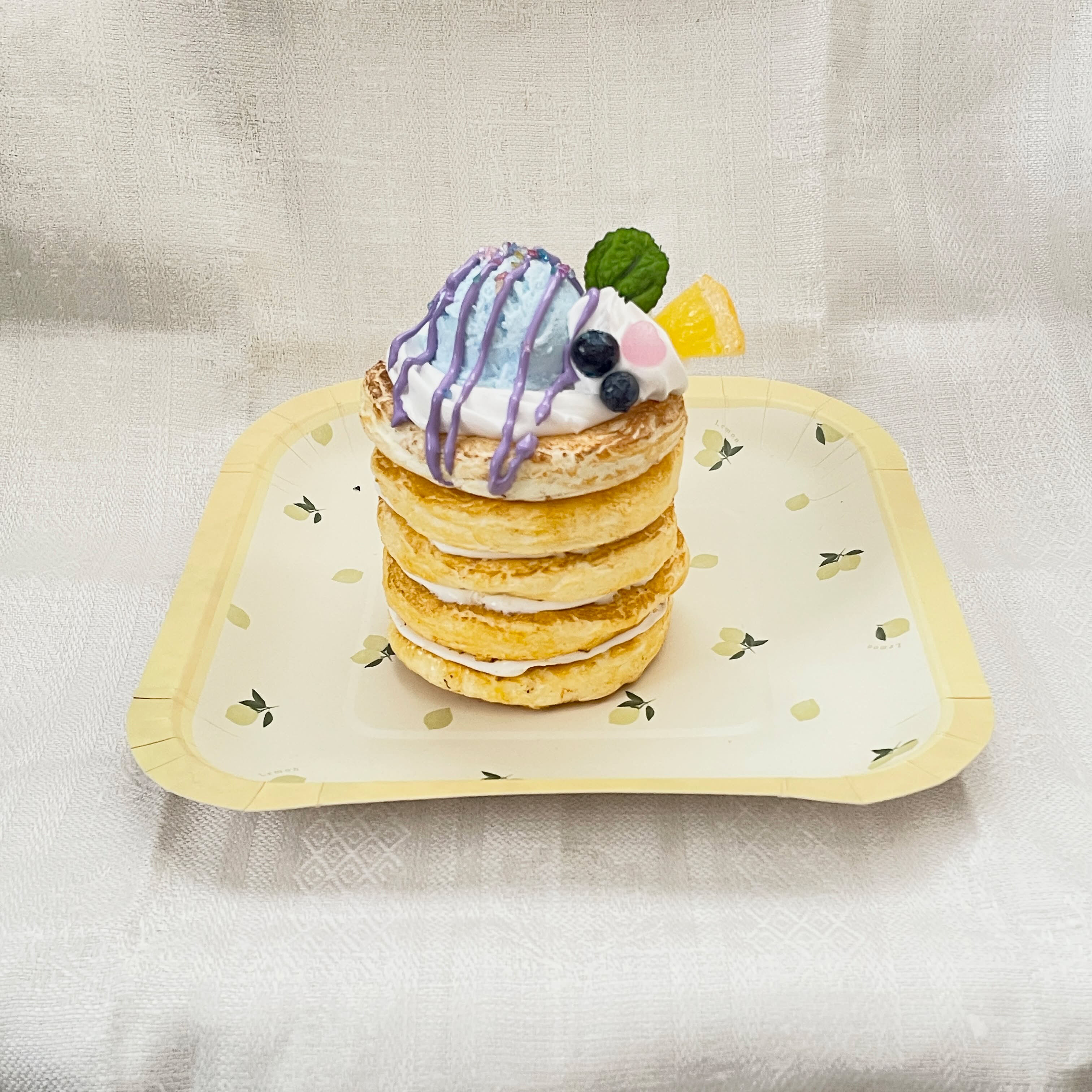 食品サンプルで作るパンケーキの小物入れの写真