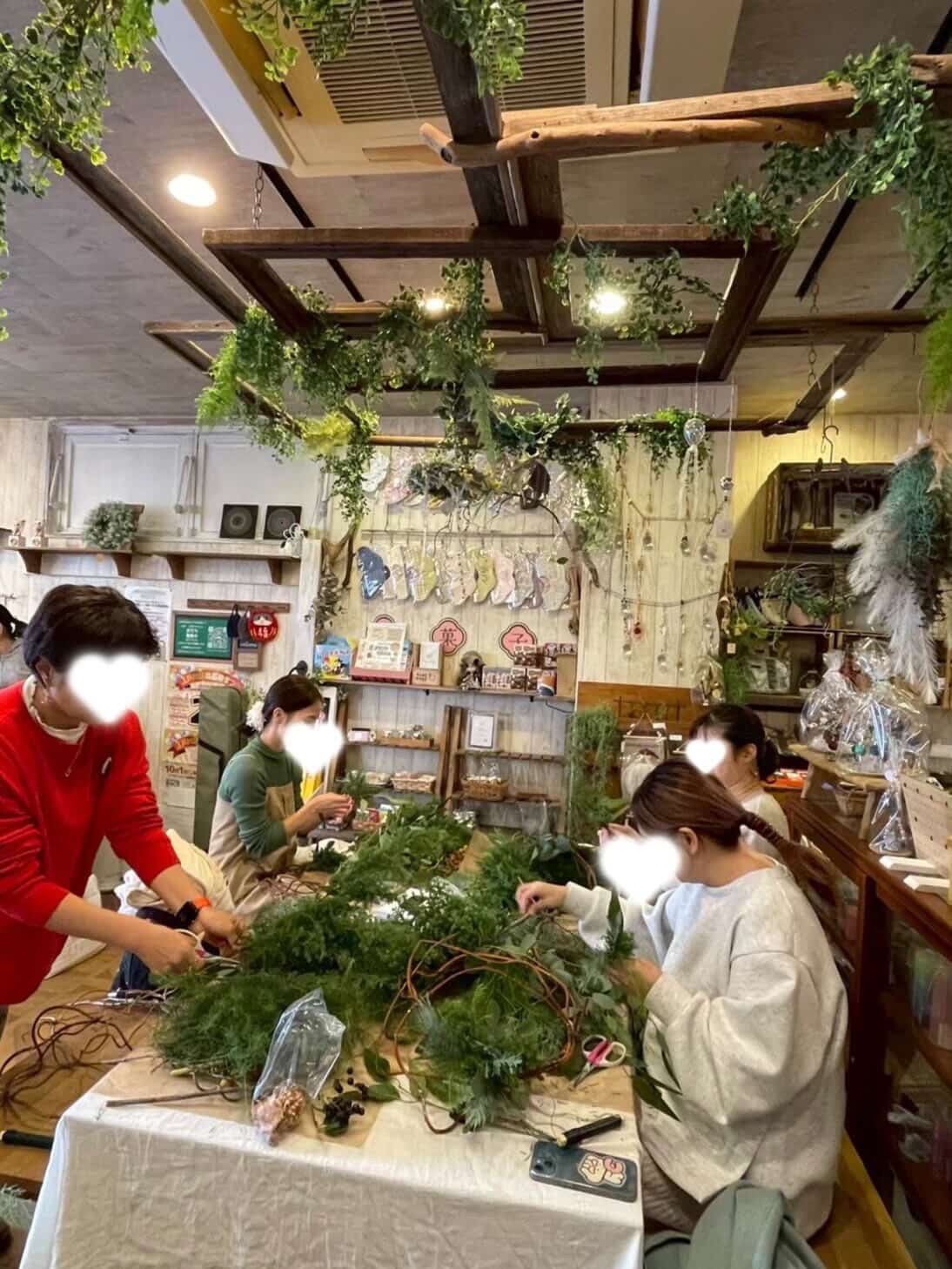 クリスマスアレンジメントの写真4枚目