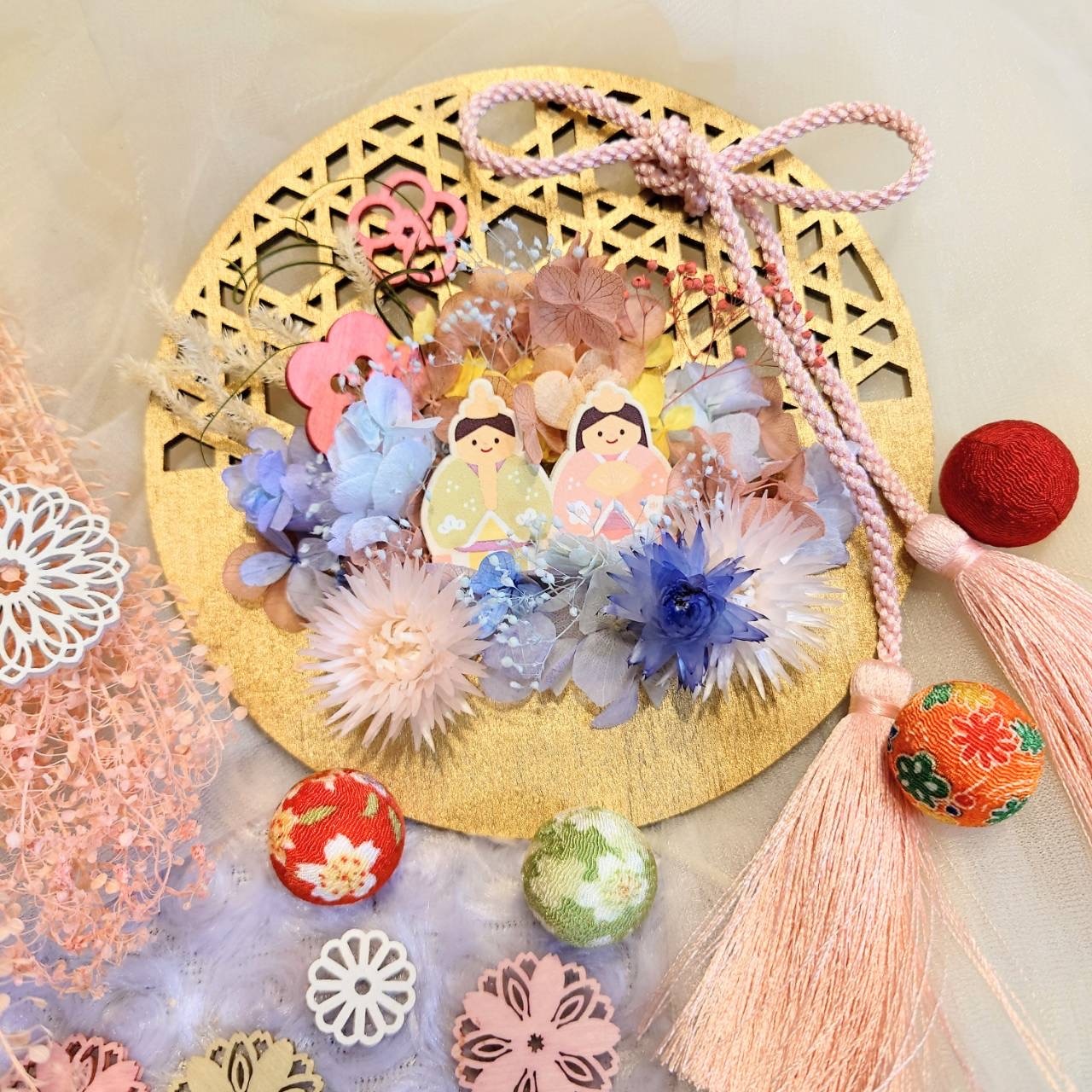 ひなまつり フラワーアレンジメントの写真