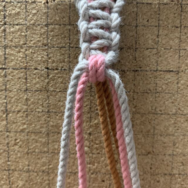 マクラメ編み　フラワー　ハンドストラップの当日の流れ・雰囲気の写真3枚目