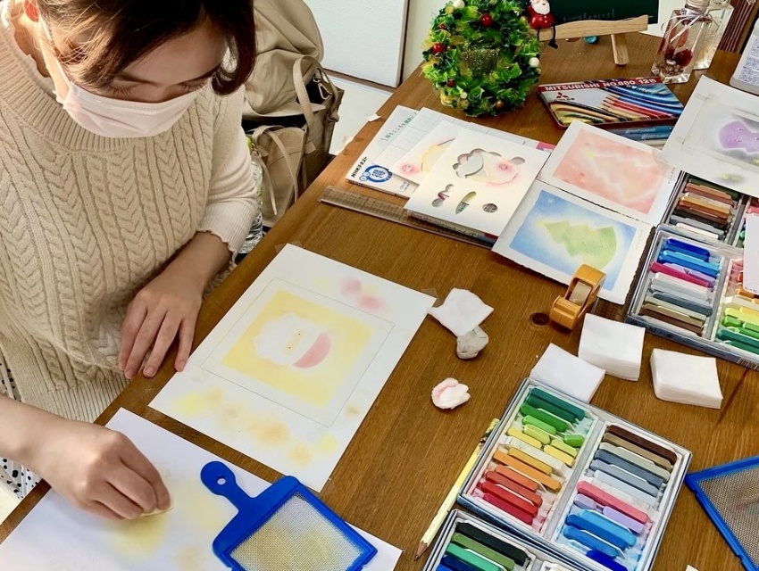 作品展特別ワークショップ「クリスマス」「紅葉」tomoepastel⭐︎田園調布の当日の流れ・雰囲気の写真2枚目