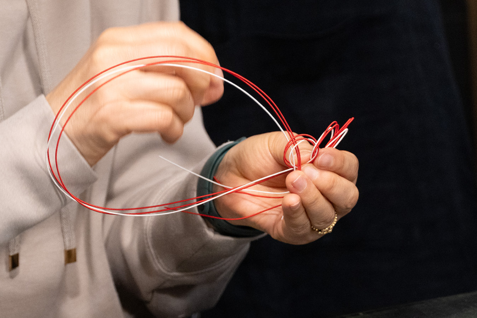 革紐でつくる“ここだけの”しめ縄飾り｜12/20限定の当日の流れ・雰囲気の写真2枚目