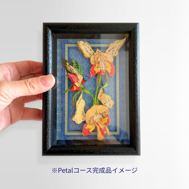 羽野瀬里のイラストでつくる「暮らしを彩る3D POP ART」ワークショップの当日の流れ・雰囲気の写真3枚目