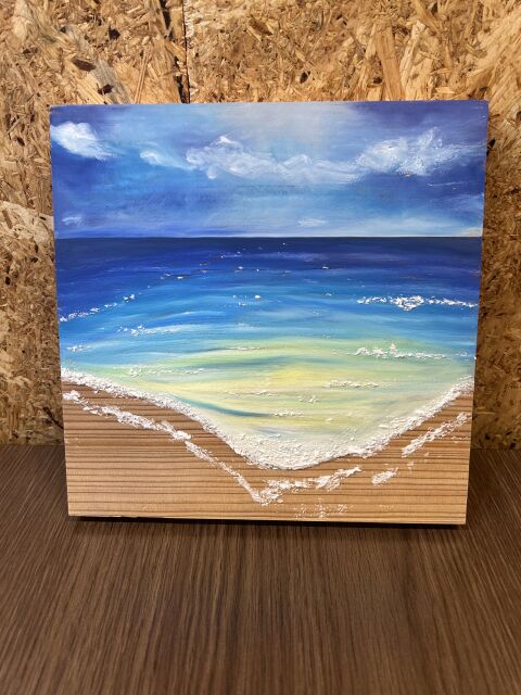 夏休みの思い出にも！木目を活かして描こう！わたしだけの海アートの当日の流れ・雰囲気の写真3枚目