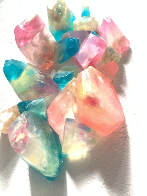 キラキラ オリジナル宝石石けんを作ろう♪ お好きな色と香りで作る！の当日の流れ・雰囲気の写真7枚目