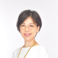 栗本 絵美子の写真